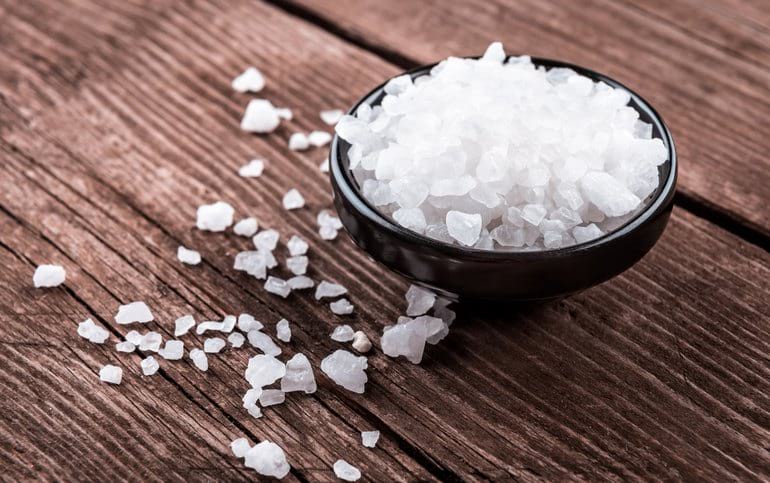 Соль эпсома: целебные свойства и способы применения